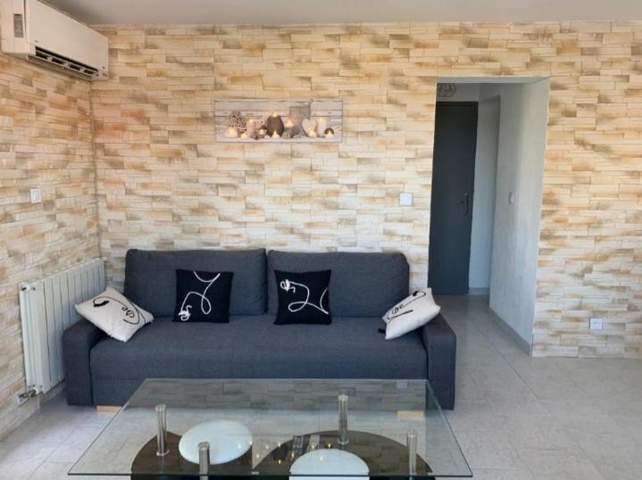 Rez de villa avec place de parking et vue mer. La Ciotat Extérieur photo